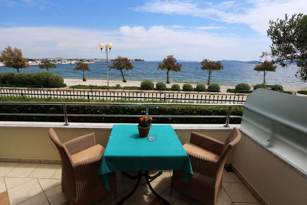 Ivana Couette-café Zadar