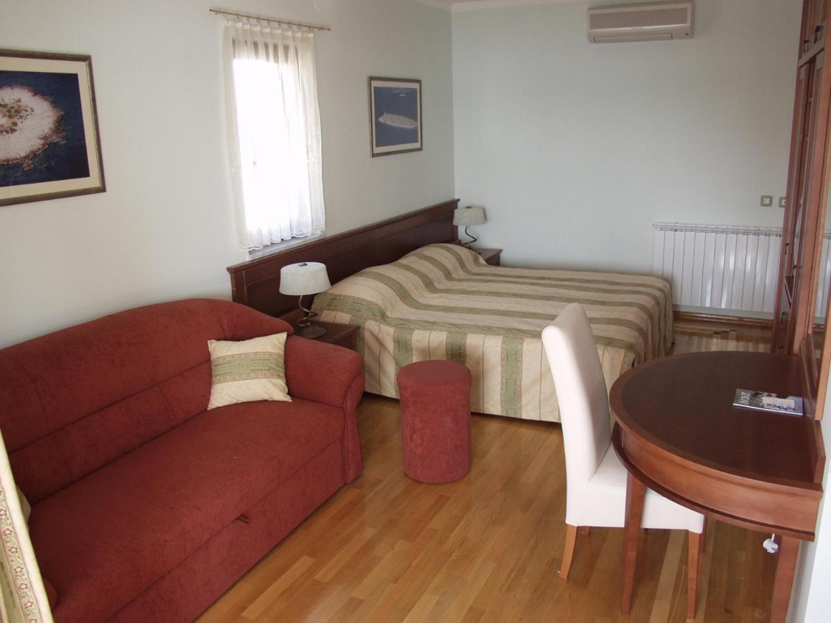 Bed & Breakfast Ivana 3*