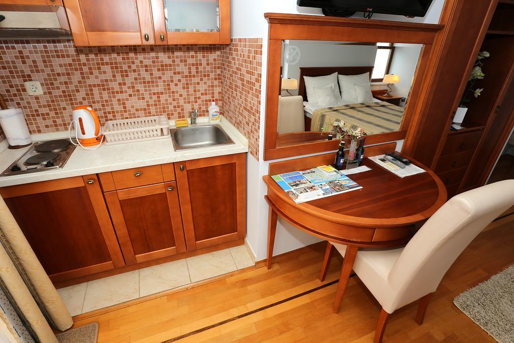 Couette-café Ivana 3*