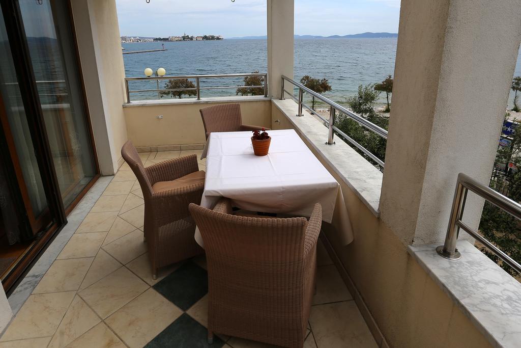 Ivana Couette-café Zadar