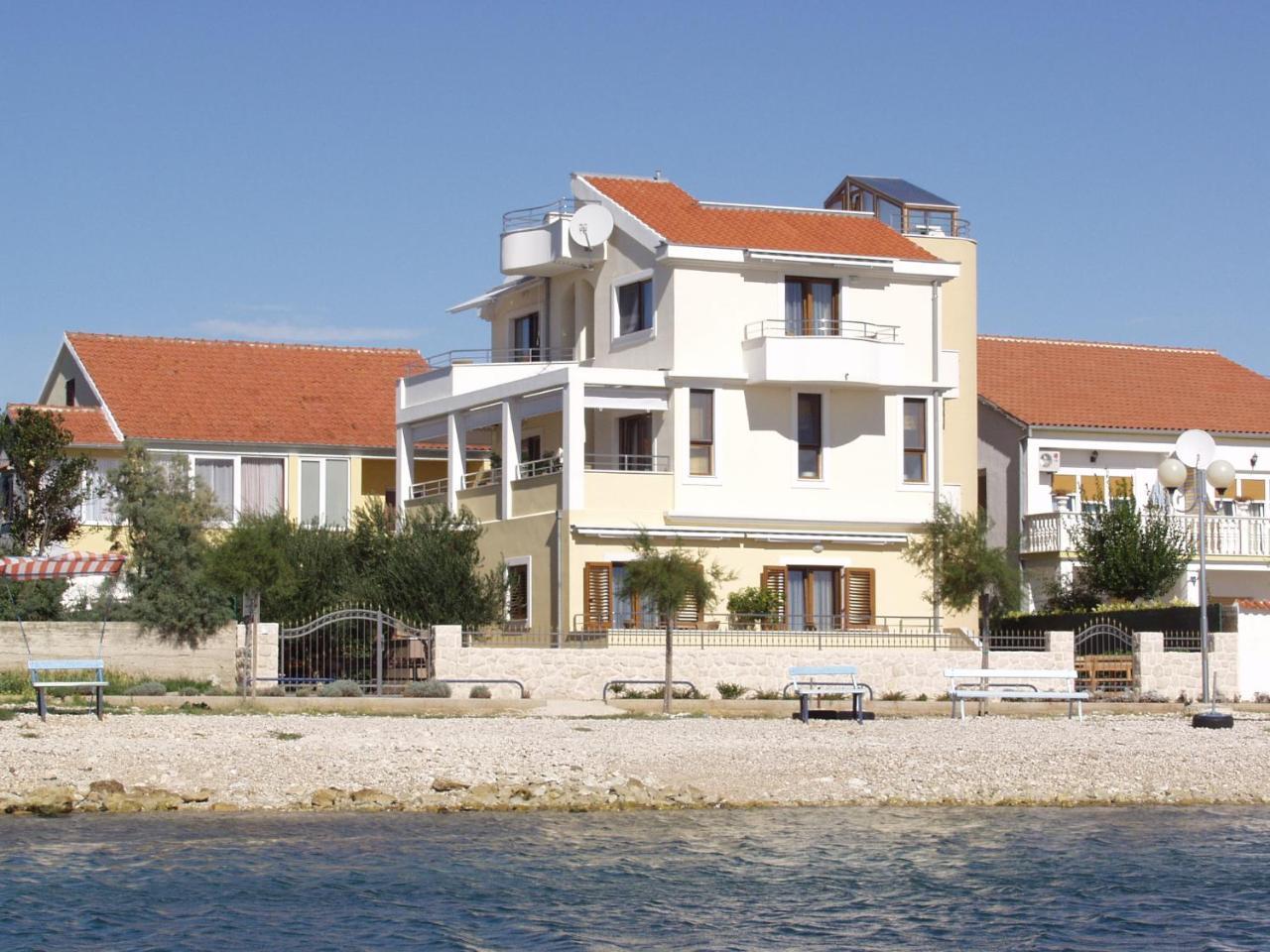 Ivana Bed & Breakfast 3*